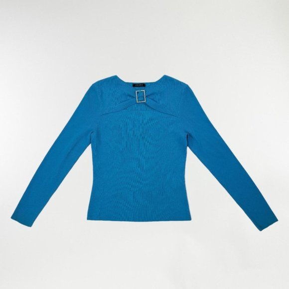 90s style cutout sweater with large rhinestone buckle - Picture 3 of 6
